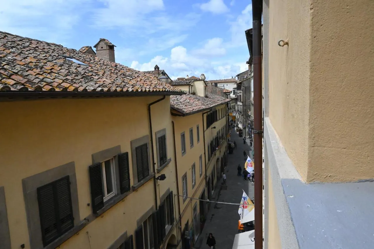 Enjoy Tuscany - Flat In The Center Of Cortona 0*,  Italia